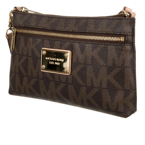 Michael Kors Handbags - Michael Kors Brown Leather Handbag
